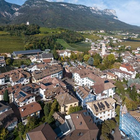 Schmitte Am Sonnenwirtsplatz Eppan In South Tyrol Lejlighed Eppan an der Weinstraße Eksteriør billede